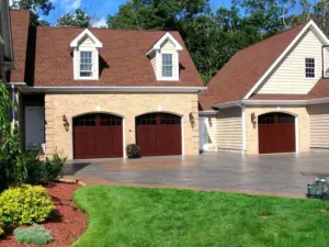 Fimbel Roaring Twenties-style garage doors  